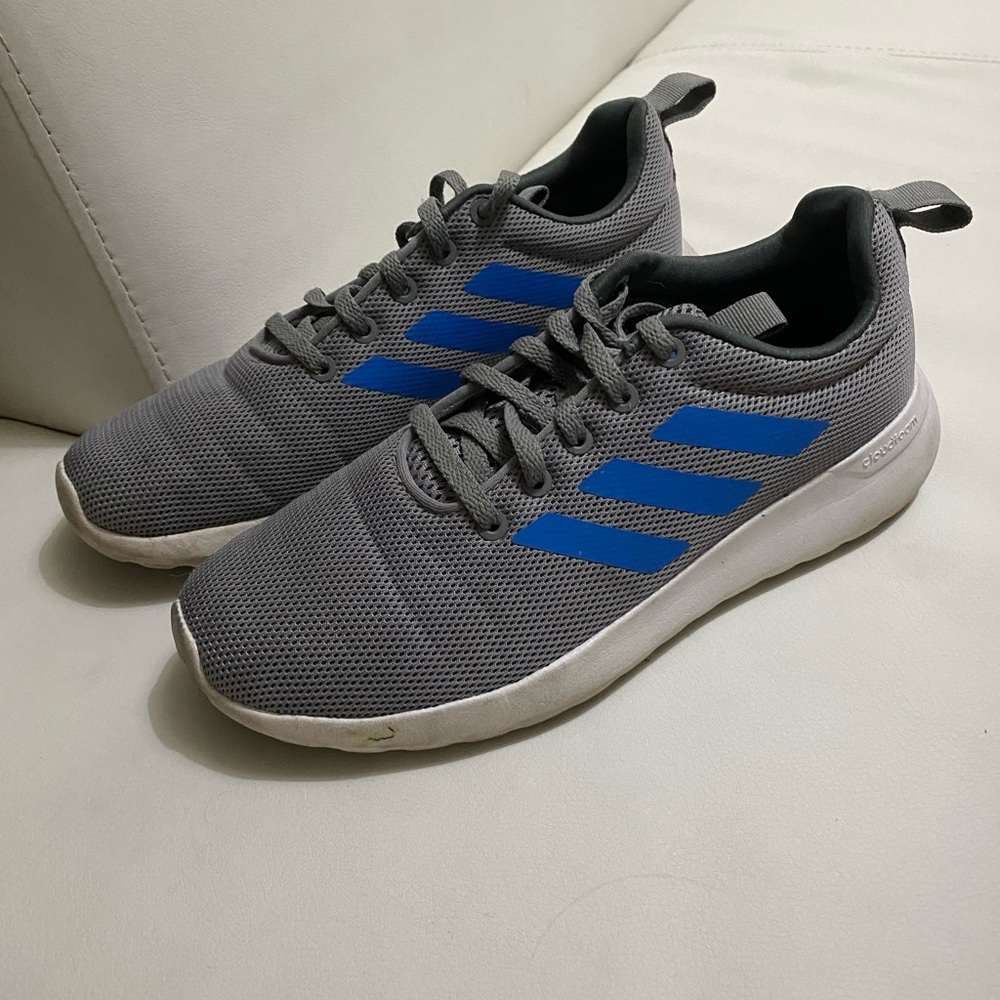 Gray adidas shoes youth size 4